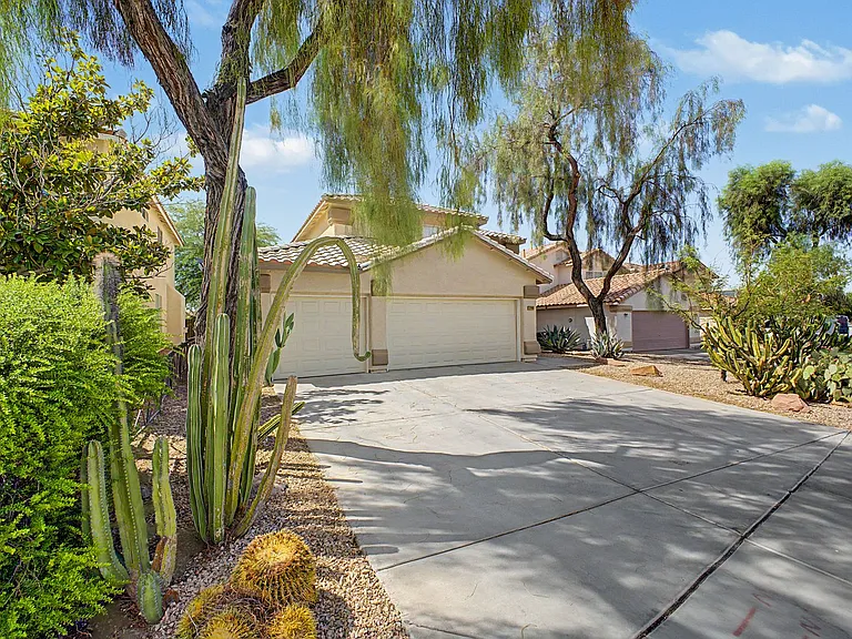 1486 Arroyo Verde Dr — Photo 3
