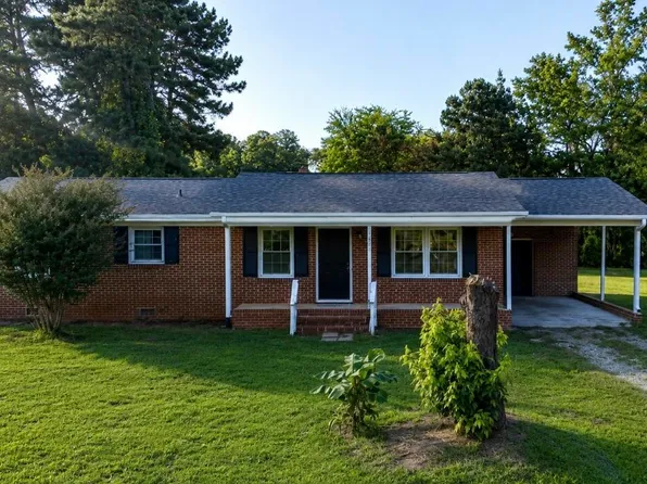 1002 Northview Dr, Sanford, NC 27330
