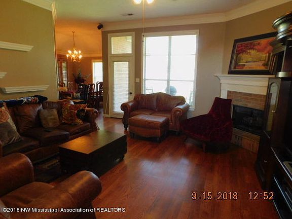 3rd image of 13124 Braybourne Pl N