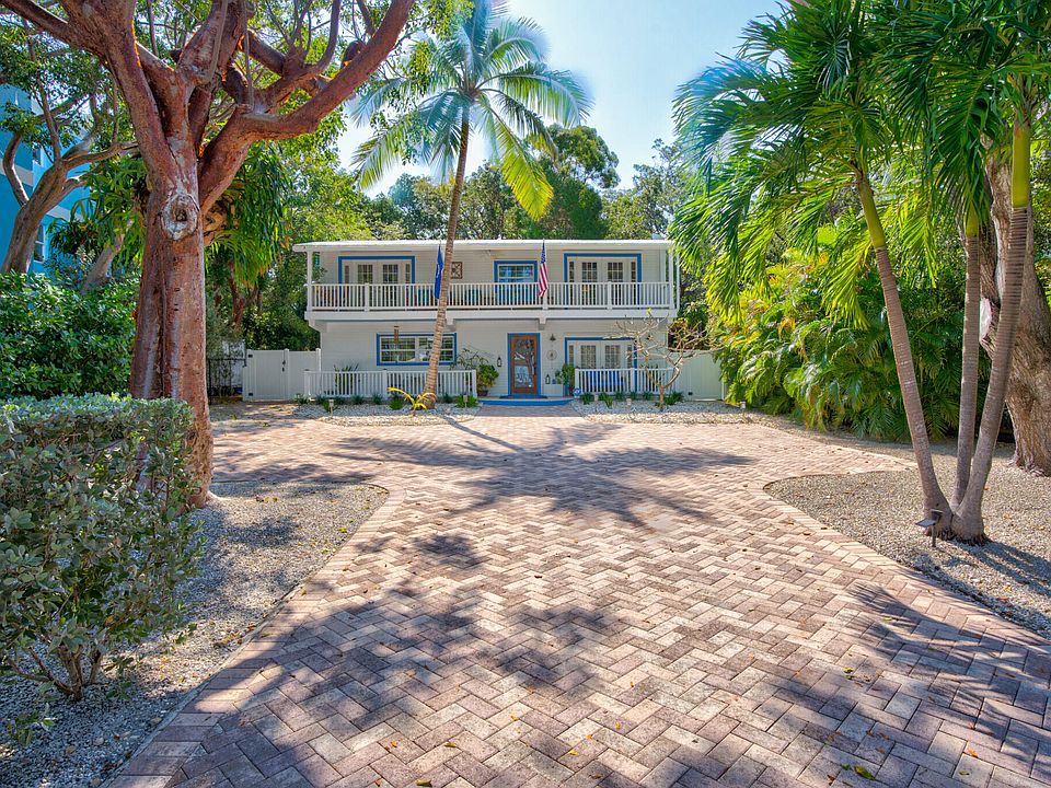 1st image of 239 Buttonwood Shores Dr