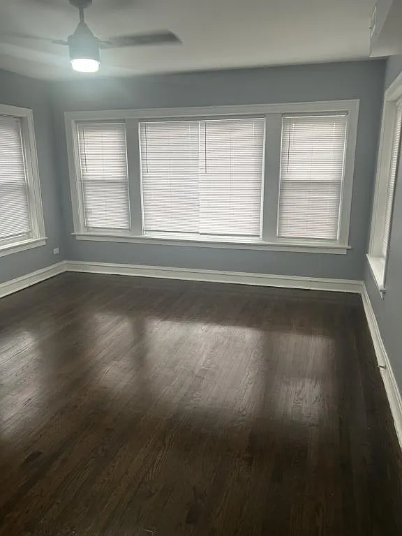 7948 S Marshfield Ave — Photo 2