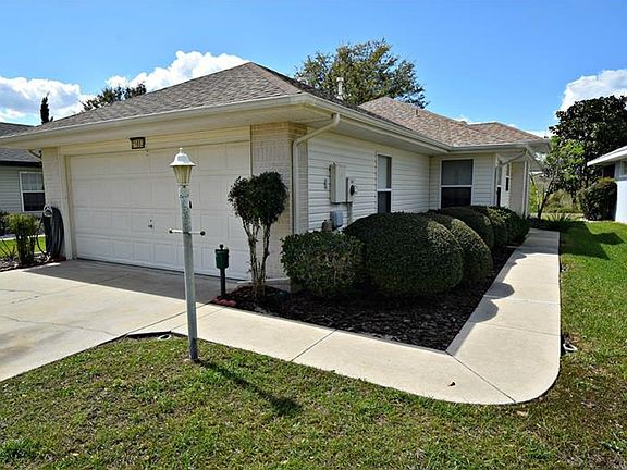 3rd image of 21653 King Richards Way