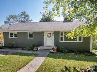 30 Crown Cir, Bristol, TN 37620