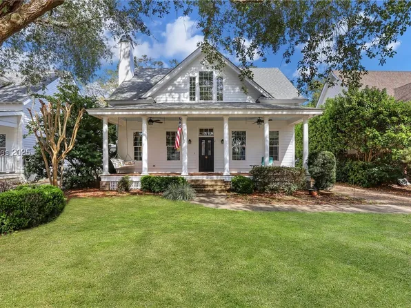 8 Mossy Oaks Ln, Hilton Head Island, SC 29926