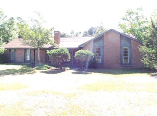 1812 Garcon Point Rd, Milton, FL 32583