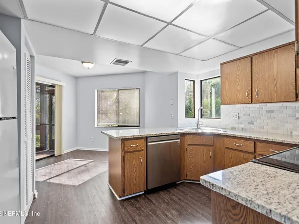 29 HEMBURY Lane, Palm Coast, FL 32137