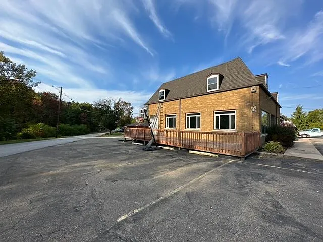 3704 E Lake Rd — Photo 24