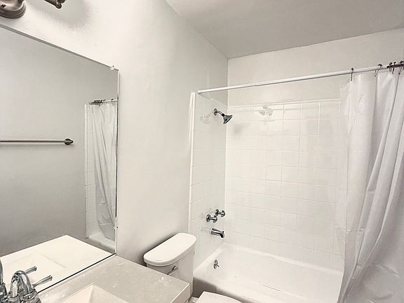 5th image of 4611 La Mirada Ave #4