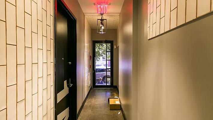 Rented by Nooklyn NYC LLC | media 58