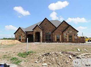 1209 Whisper Willows Dr, Haslet, TX 76052