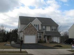 56 Country Rd, Perkasie, PA 18944