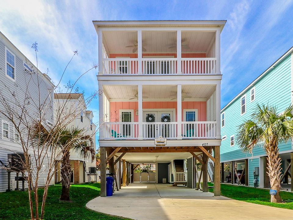 1st image of 407 5th Ave. N #aka: 'Coastal Haven'