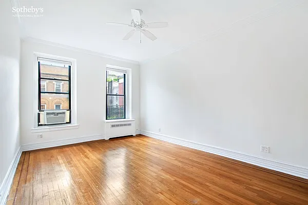 Sold by Sotheby's International Realty | media 4