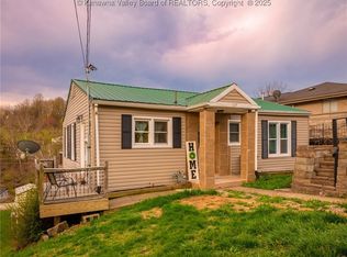 117 Oak St, Dunbar, WV 25064