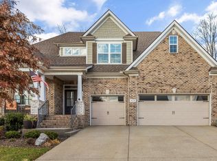 4314 Attleboro Dr, Murfreesboro, TN 37128