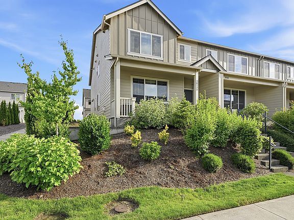 4th image of 16135 NW Pristine Ln
