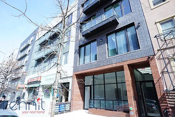 Rented by Rennit Inc. | media 40