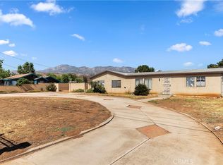 1007 Douglas St, Calimesa, CA 92320