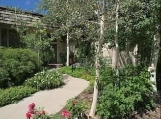 8724 S Kings Hill Dr, Cottonwood Heights, UT 84121