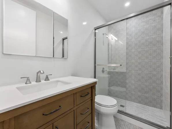 1733 Grove Street image 9 of 17