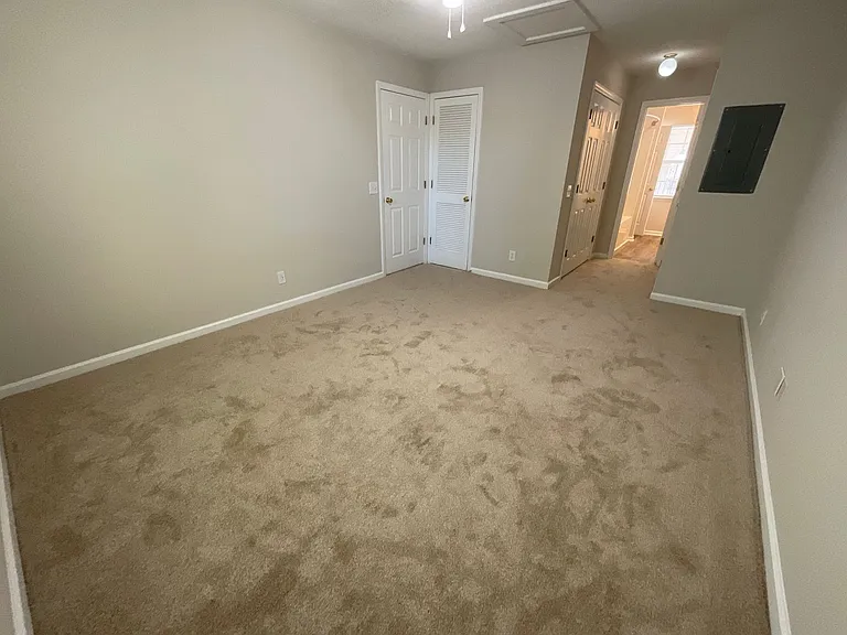 Meridian Park Apartments — Photo 156