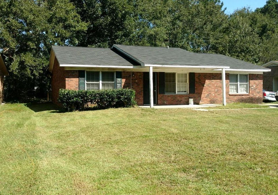 1st image of 107 Susan Dr Unit A