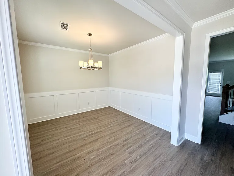 7368 Rocklin Ln — Photo 4