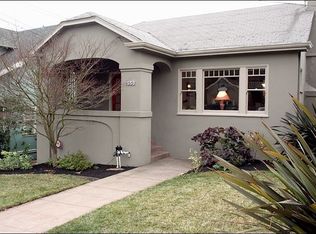 1558 Beverly Pl, Berkeley, CA 94706