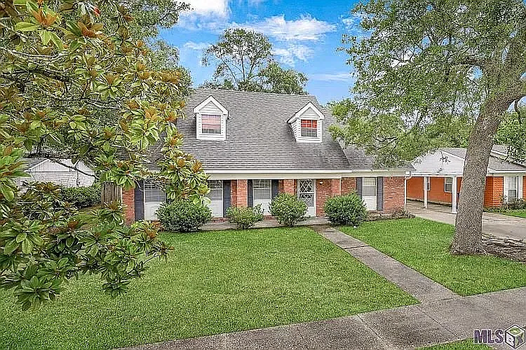 1522 Monaco Dr — Photo 2