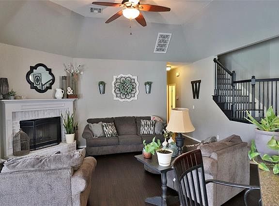 3rd image of 20653 E 34th Pl S