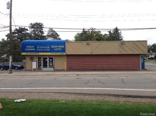 4210 Sashabaw Rd, Waterford, MI 48329