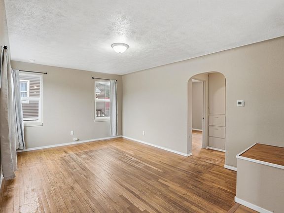 5th image of 6113 E 8th Ave