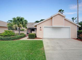 823 Ridge Lake Dr, Melbourne, FL 32940