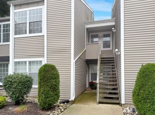 53 Driftwood Ct #53, Absecon, NJ 08205