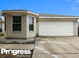 1113 Sandalwood Dr, Fort Worth, TX 76140