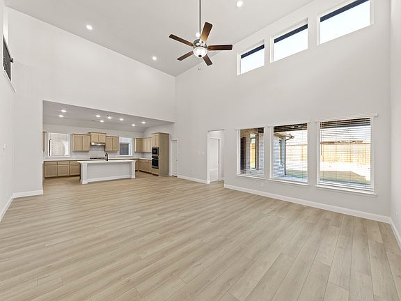 03_ 14550 Helena, Pilot Point