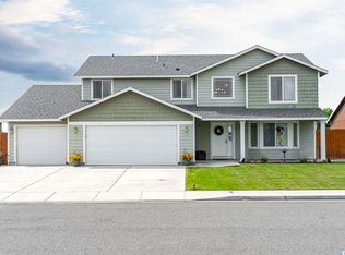 4502 Saint Paul Ct, Pasco, WA 99301