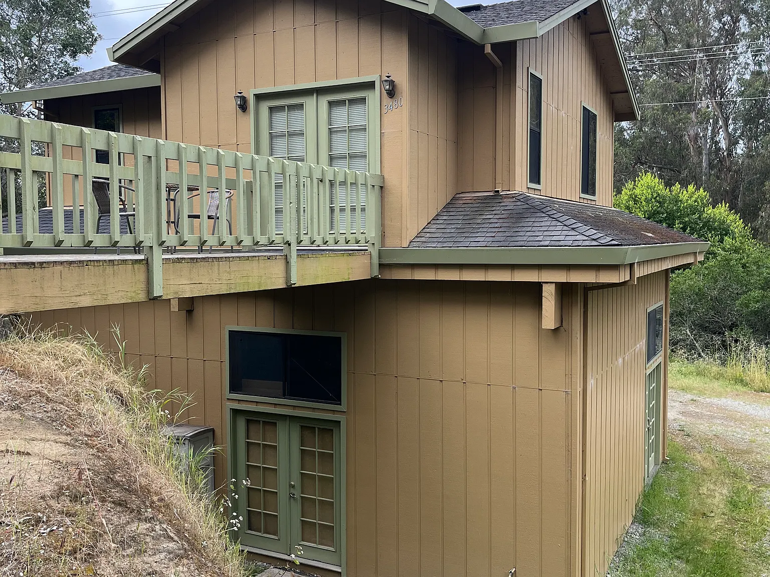 Studio, 750 sqft, $3,295 — Photo 1