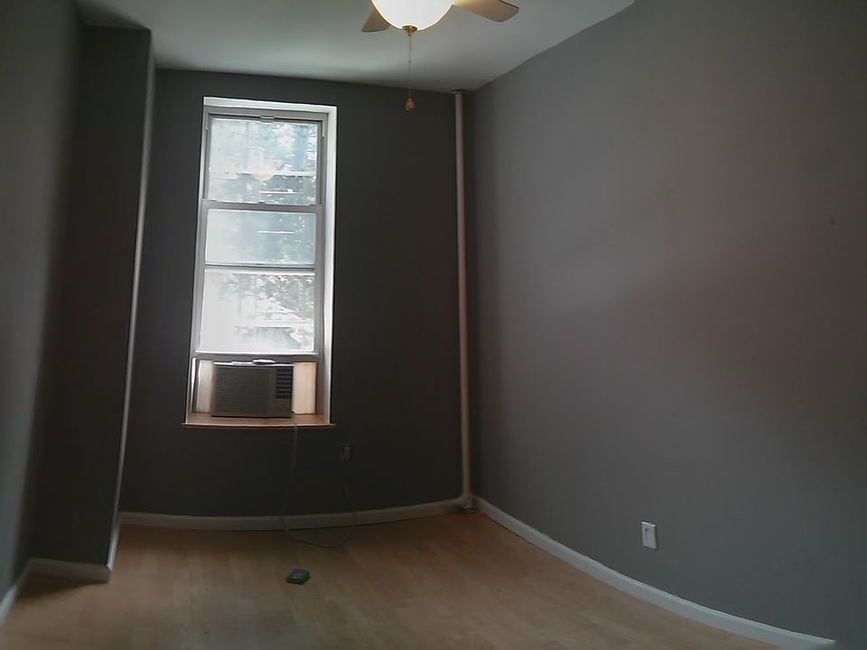 rear bedroom