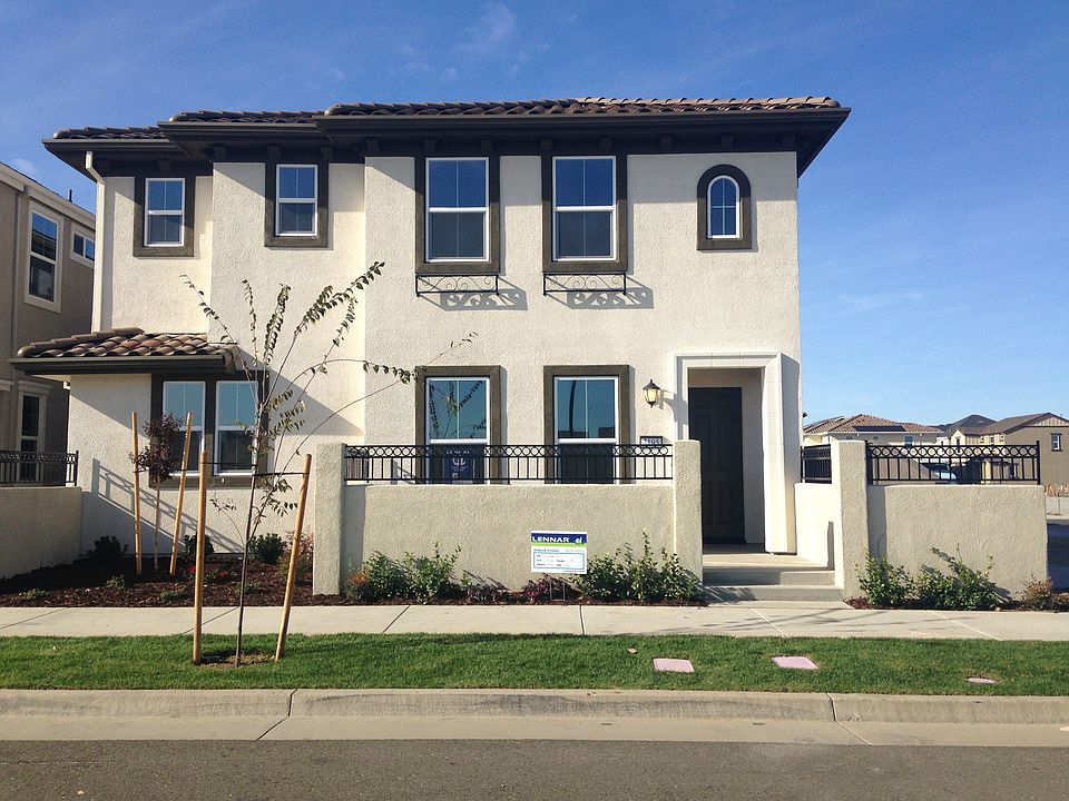 1st image of 2195 Village Green Dr