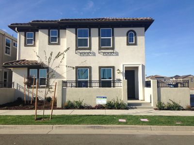 2195 Village Green Dr, Roseville, CA, 95747