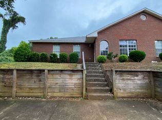 1137 Northlake Dr, Auburn, AL 36832