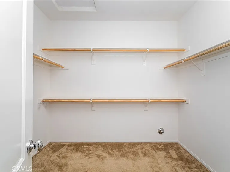 28629 Farrier Dr — Photo 16