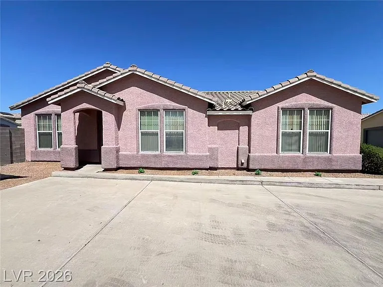 4929 Droubay Dr — Photo 7