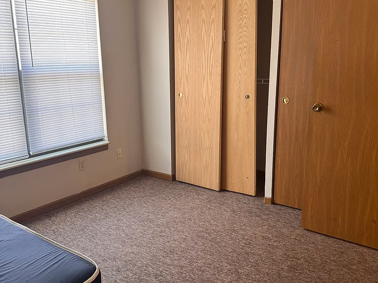 700 N Adelaide St #118 — Photo 22
