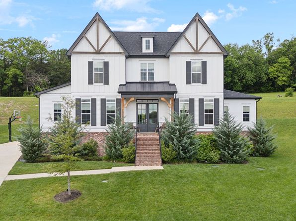 7214 Neills Branch Dr, College Grove, TN 37046
