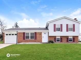 12097 Hazelhurst Dr, Cincinnati, OH
