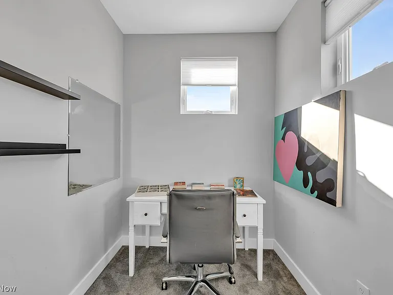 2702 Bridge Ave — Photo 29