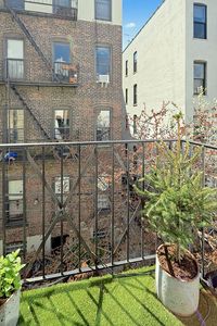 606 3rd St #2, Brooklyn, NY, 11215