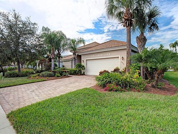4th image of 2652 Myakka Marsh Ln